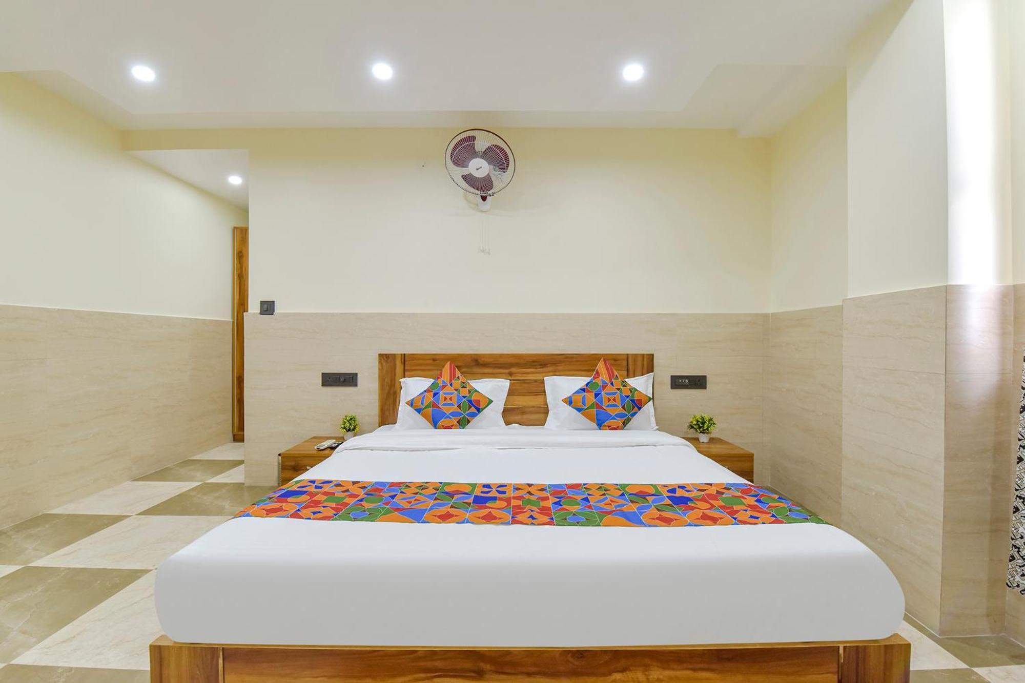 Fabhotel Elite Clement Town Exterior photo