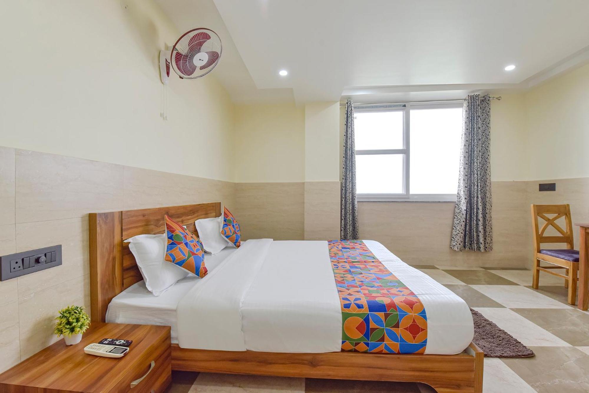 Fabhotel Elite Clement Town Exterior photo