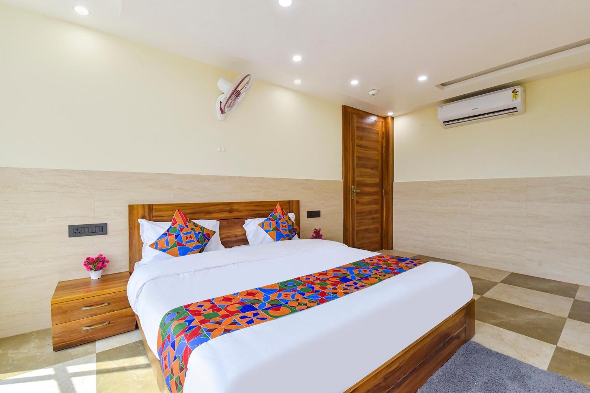 Fabhotel Elite Clement Town Exterior photo